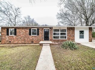 608 Murray Rd NW, Huntsville, AL 35811