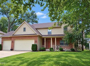 701 Whisperlake Rd, Holland, OH 43528
