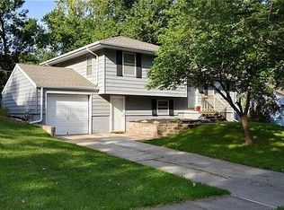 7719 NE 56th St, Kansas City, MO 64119