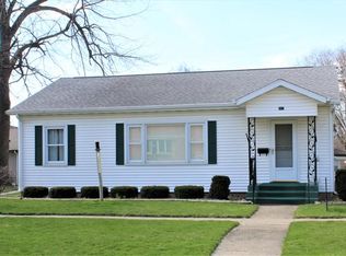 307 N Orange St, Morrison, IL 61270