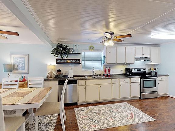 4th image of 11 Conch Shell Ln