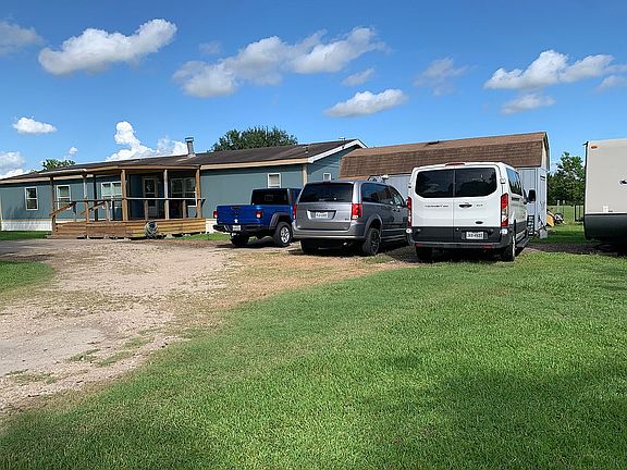 2nd image of 5011 County Road 172