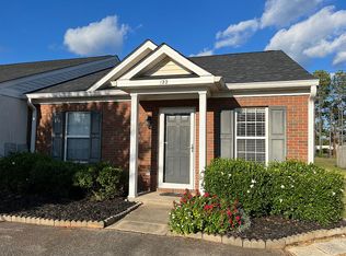 122 Leyland Ct, Greenwood, SC 29649