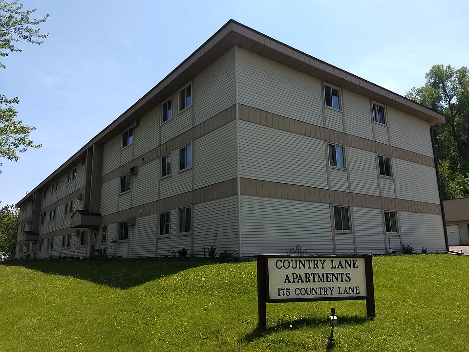 175 Country Ln