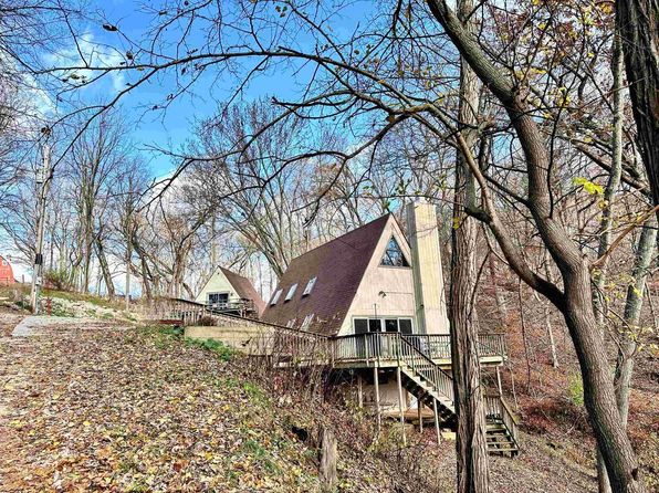 1002 Tangelwood Drive, Mcgregor, IA 52157