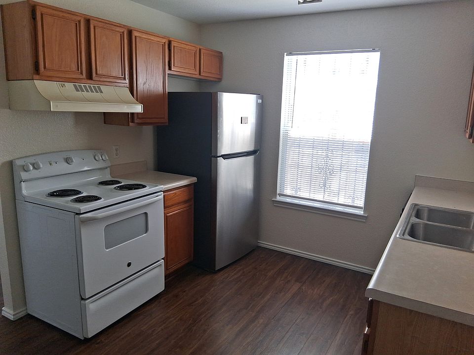 Kitchen (1)
