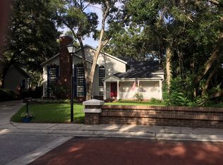 1937 Oak Ridge Ct, Clearwater, FL 33759