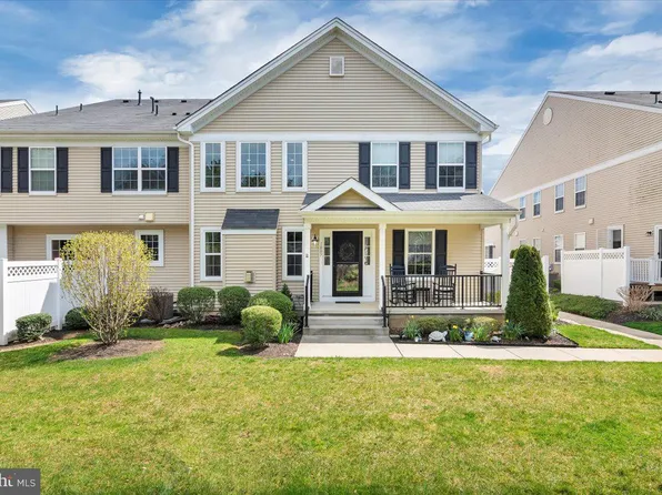 1007 Lexington Mews, Woolwich Township, NJ 08085