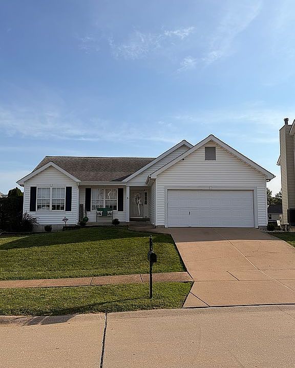 1st image of 1002 Seasons View Dr