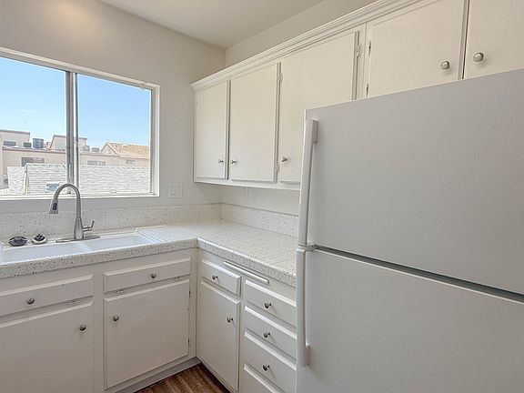 3rd image of 4783 35th St APT 5