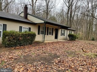 228 Tadpole Ln, Bluemont, VA 20135