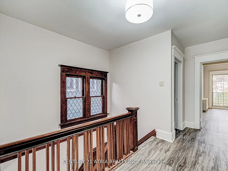 397 Parkside Dr — Photo 21