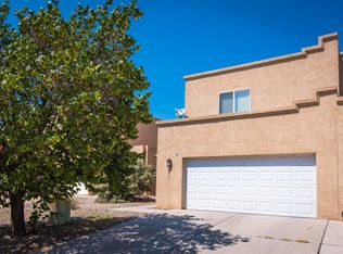 5239 Chris Ct NW, Albuquerque, NM 87120