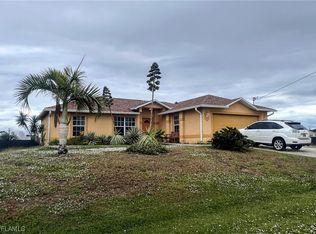 2627 NW 25th Pl, Cape Coral, FL 33993