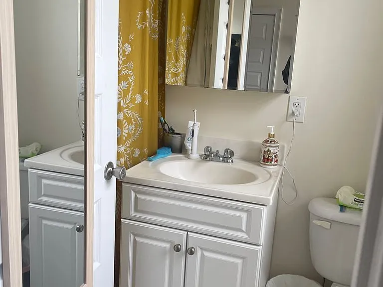 51 Ashford St #6 — Photo 9