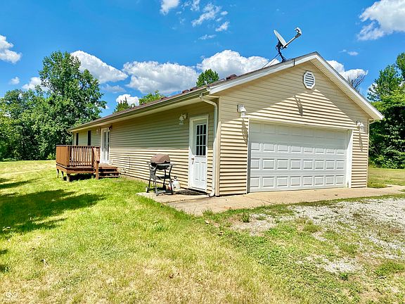 4th image of 1135 S County Road 650 W