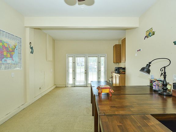 3rd image of 3540 Sunmeadow Cir