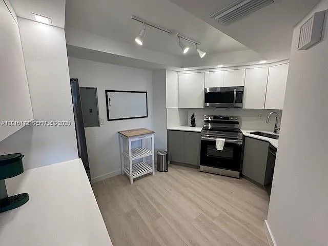 3800 Galt Ocean Dr #309 — Photo 8