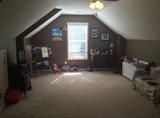 190 Jay Trl, Fayetteville, GA 30215