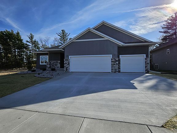 2nd image of 4402 Scottys Dr