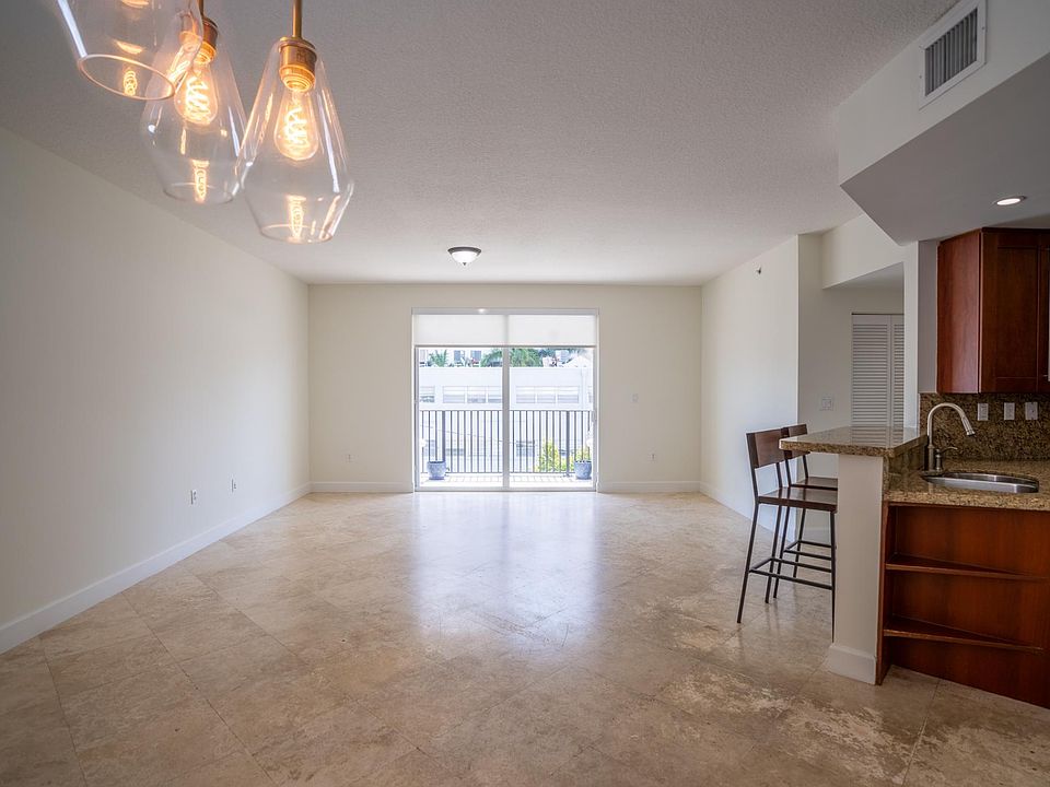1st image of 118 Zamora Ave APT 304