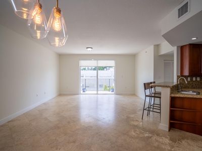 118 Zamora Ave APT 304, Coral Gables, FL, 33134
