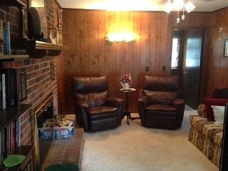 3rd image of 503 Gracy Ave