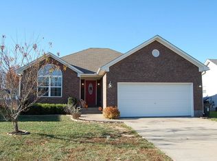 387 Madison Rae Blvd, Shepherdsville, KY 40165