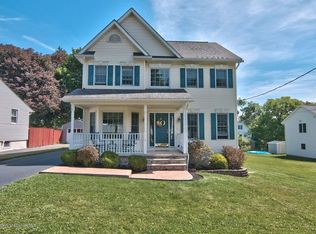 113 Orchard St, Moscow, PA 18444