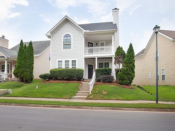 2nd image of 4565 Parkway Cir