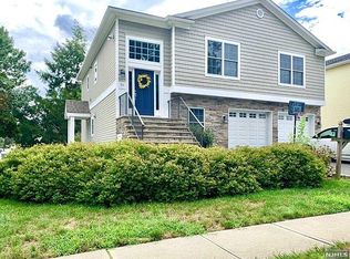 92 Terrace Ave FLOOR 2, Maywood, NJ 07607