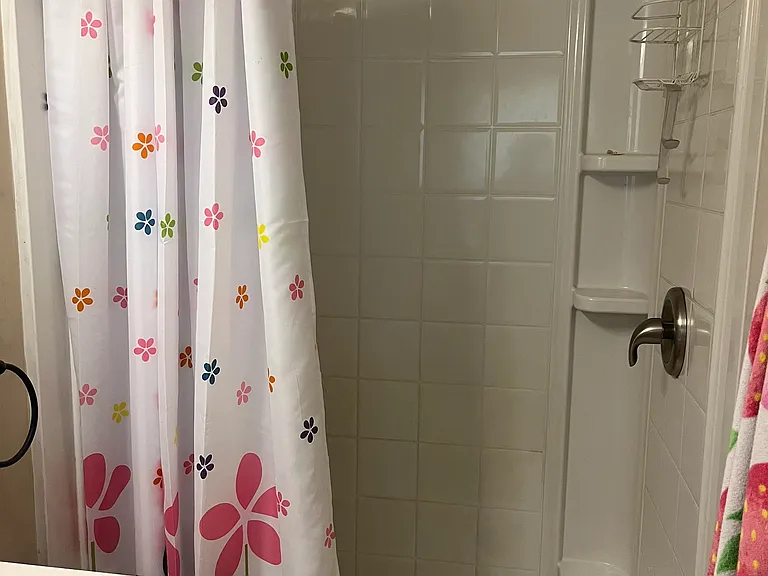 267 Rockwell St #1 — Photo 7