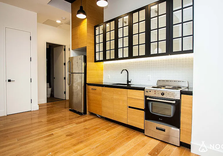 783 Knickerbocker Ave #116 — Photo 2