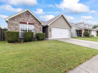 4486 W Serviceberry Dr, Fayetteville, AR 72704