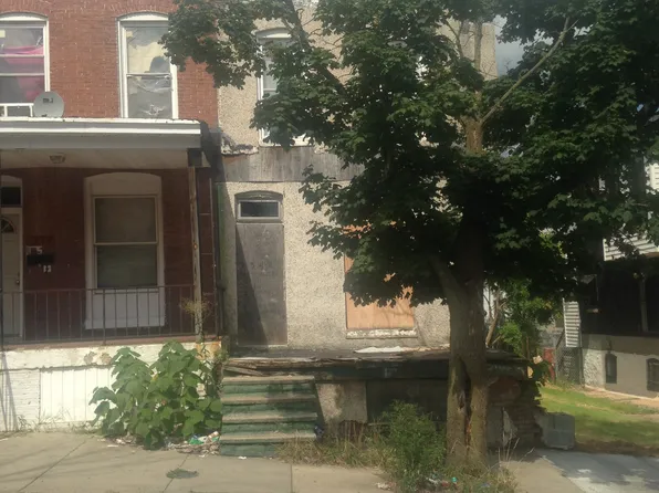 1542 Carswell St, Baltimore, MD 21218