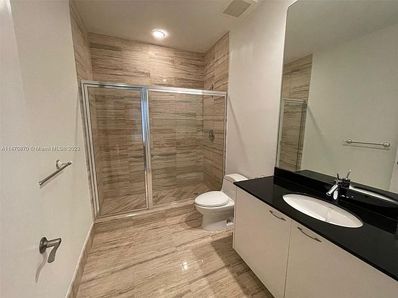 5th image of 15811 Collins Ave APT 3403