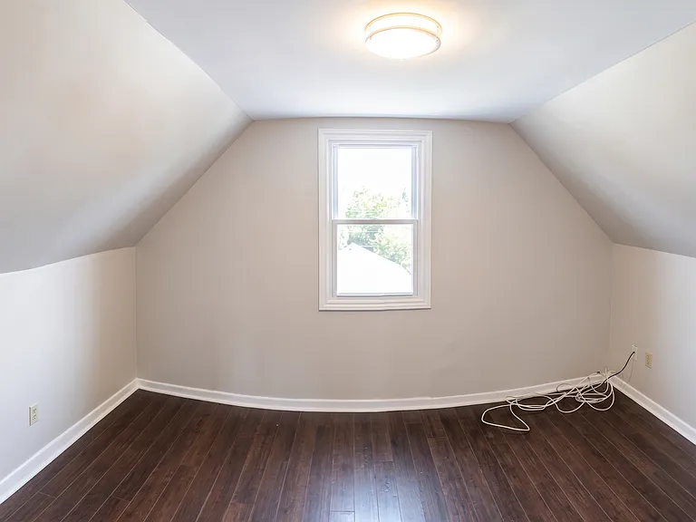 659 Wilson St #3 — Photo 9