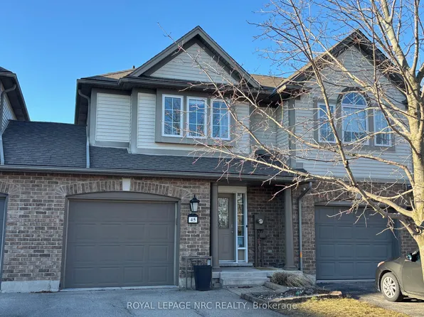 45 Flynn Ct, Saint Catharines, ON L2S 4E1