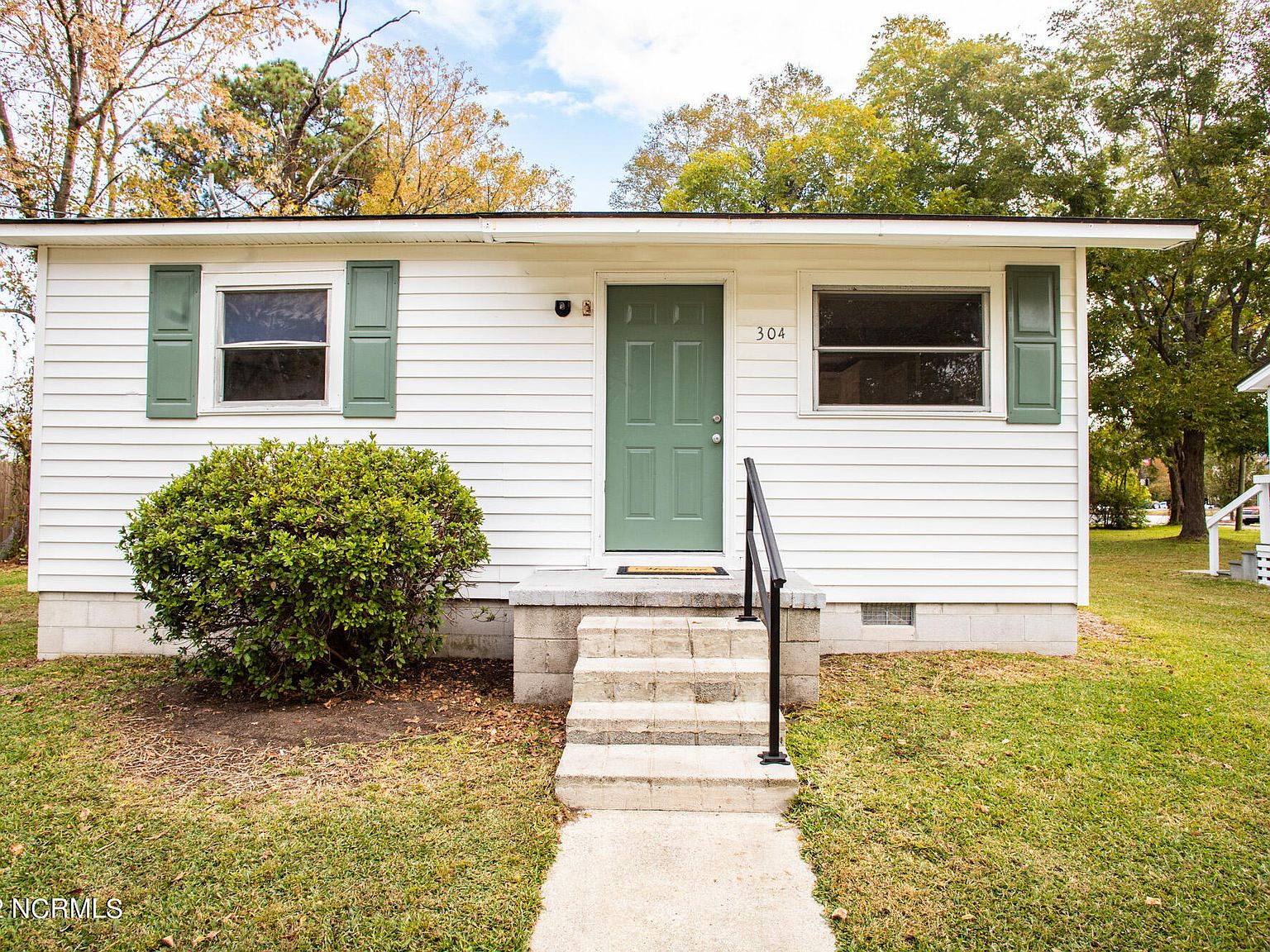304 N B Street, Bridgeton, NC 28519 Zillow