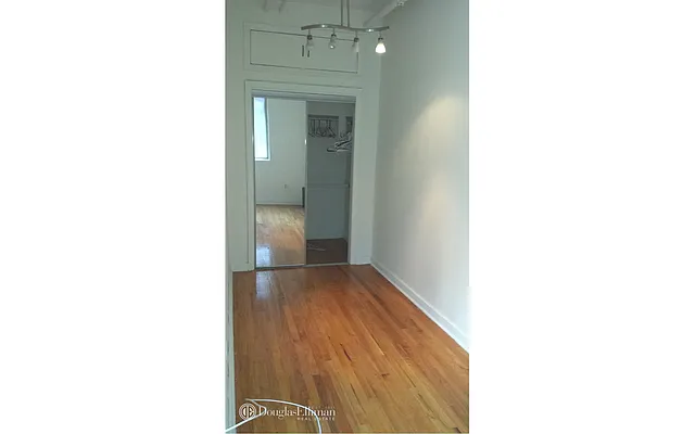 Rented by Douglas Elliman | media 14