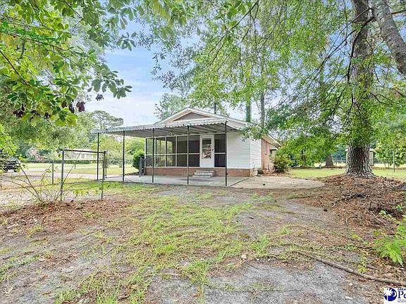 3rd image of 707 Rosemarie Ln