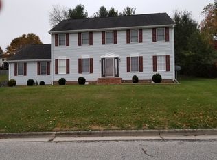 505 Seminole Dr, Blacksburg, VA 24060