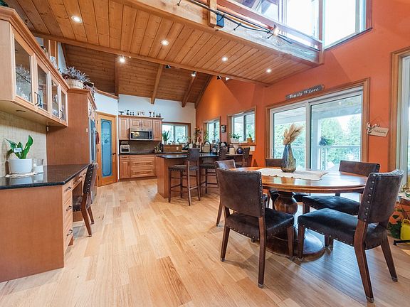 4th image of 5222 Wesjac Rd