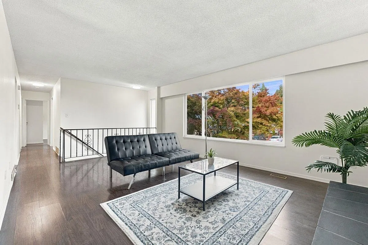 3 bed, 1026 sqft, $2,250 — Photo 4