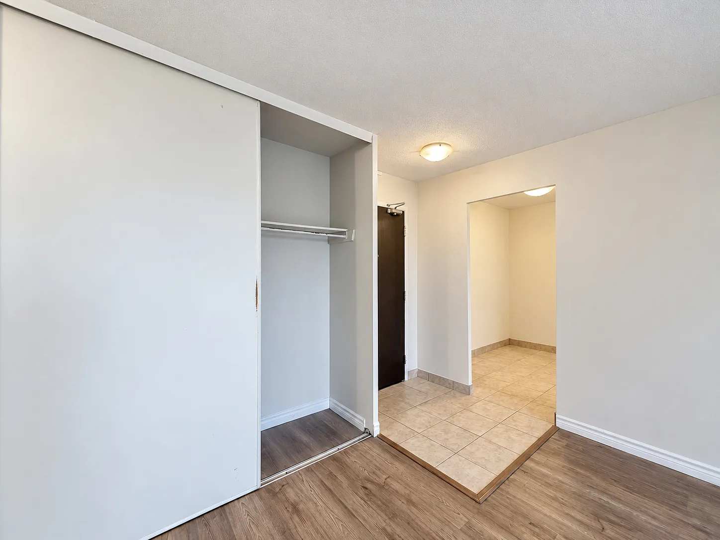 1 bed - 504 — Photo 2