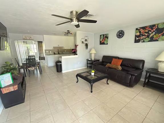 3rd image of 12320 Manati Ave #A
