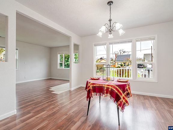 2nd image of 1229 Washington St SW