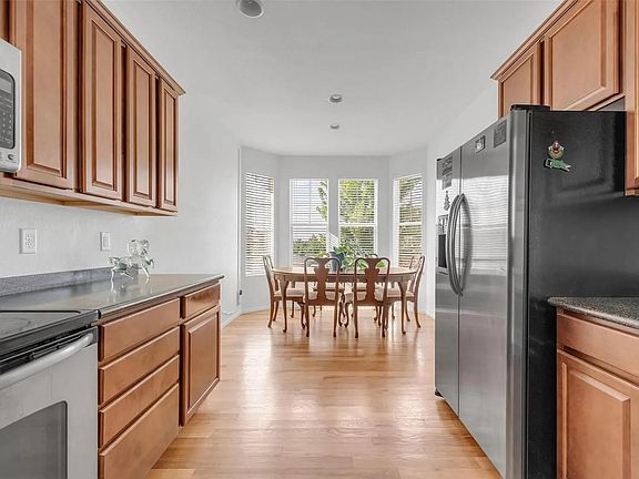 5th image of 15825 Savory Cir