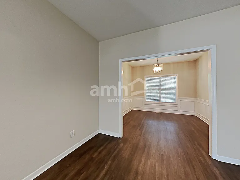 2687 McGuire Dr NW — Photo 8