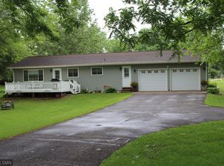 5012 135th St, South Haven, MN 55382